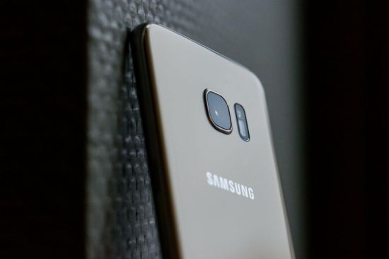 Fotografie Samsung Galaxy S7 Edge